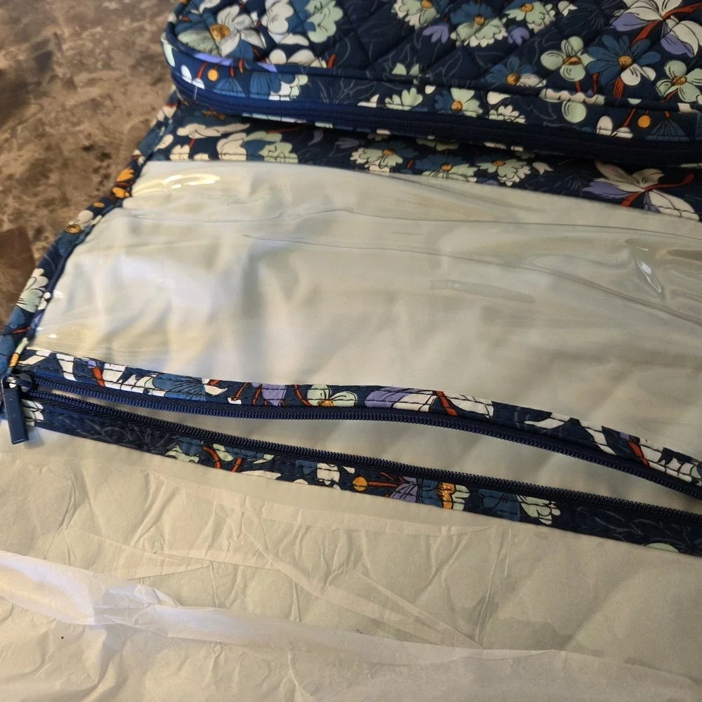 Vera Bradley Hanging Travel Organizer Cosmetic Toiletry Bag Floral Bursts NWT